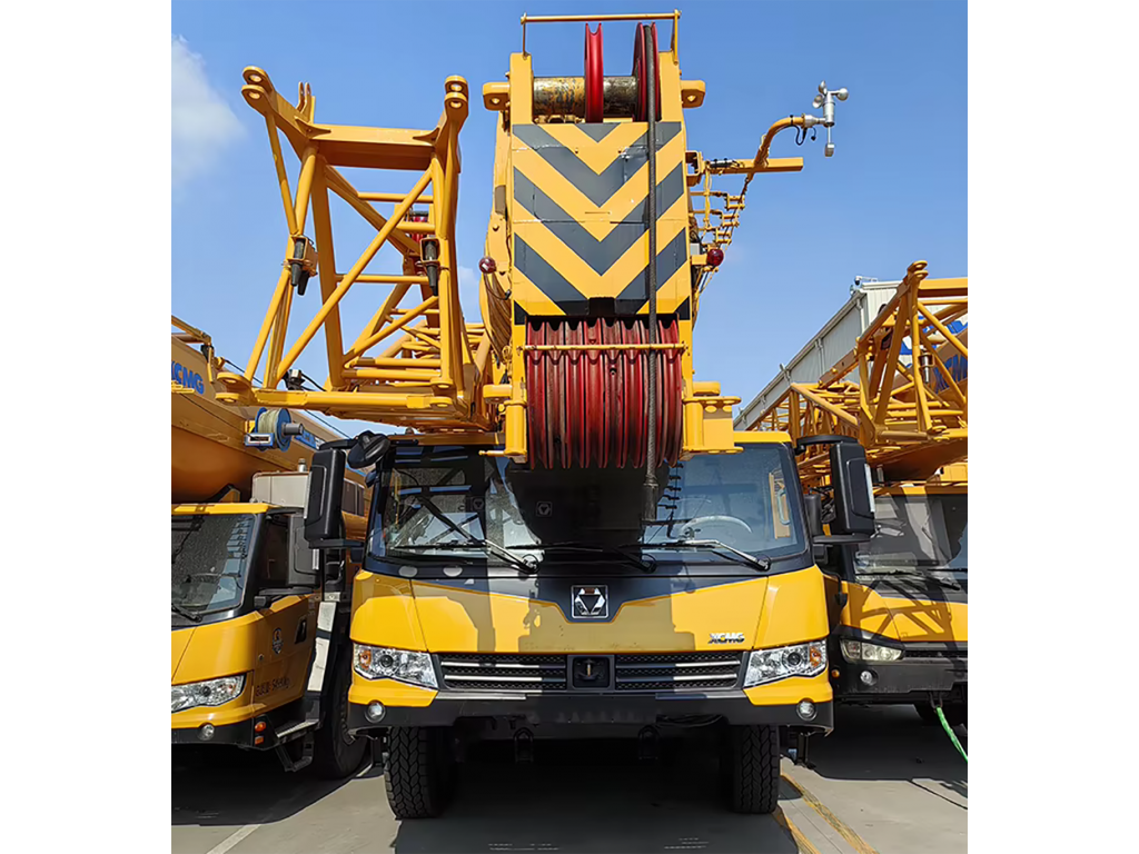 รถเครน XCMG 200 Ton Crane